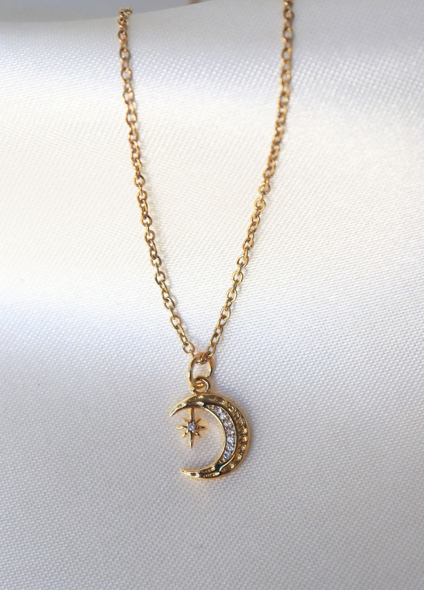 COLLAR LUNA ZIRCONIA ESTRELLA