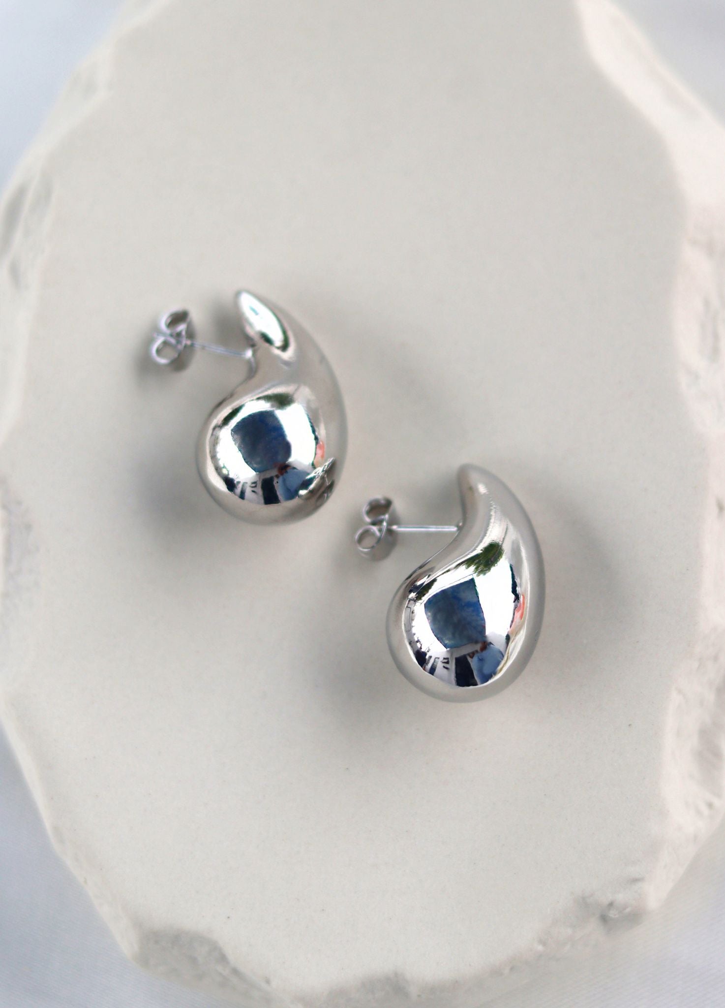 ARETES GOTA PLATA