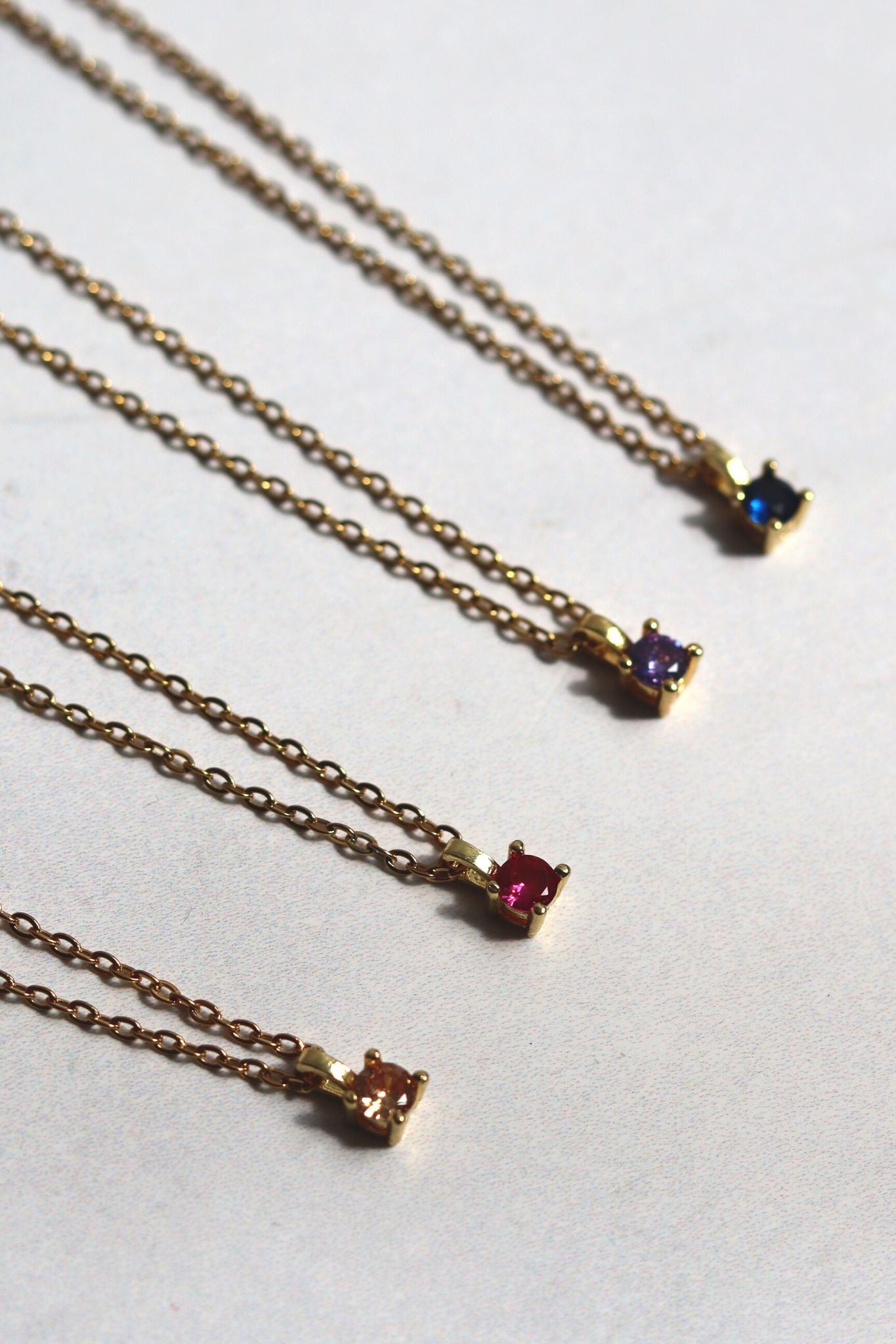COLLAR SPECIAL ZIRCONIA RUBI